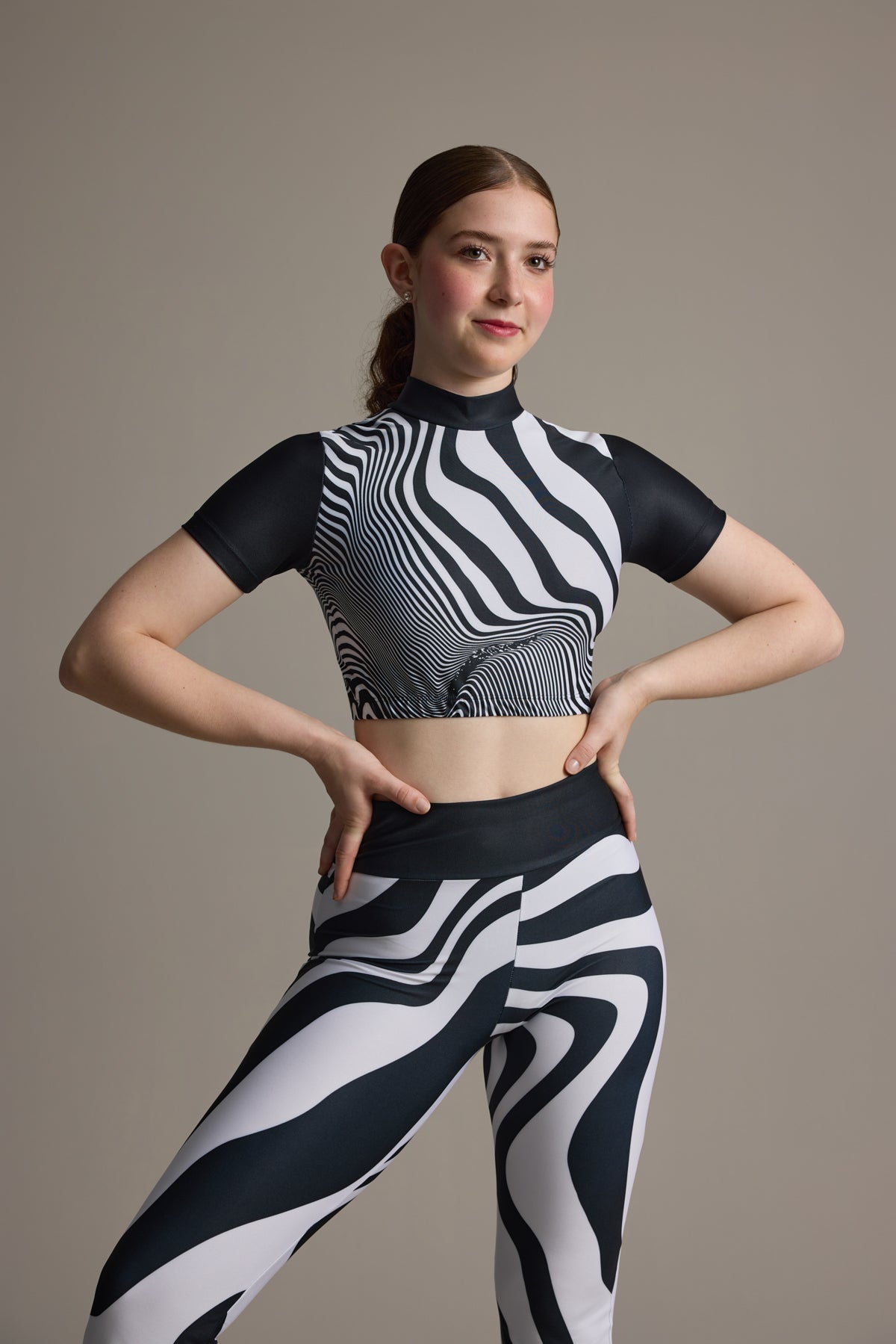 Mock Neck Short Sleeve Crop Top